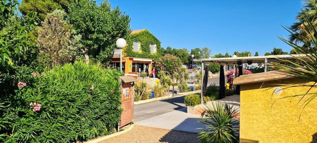 Camping Beau Rivage Otel Mèze Dış mekan fotoğraf